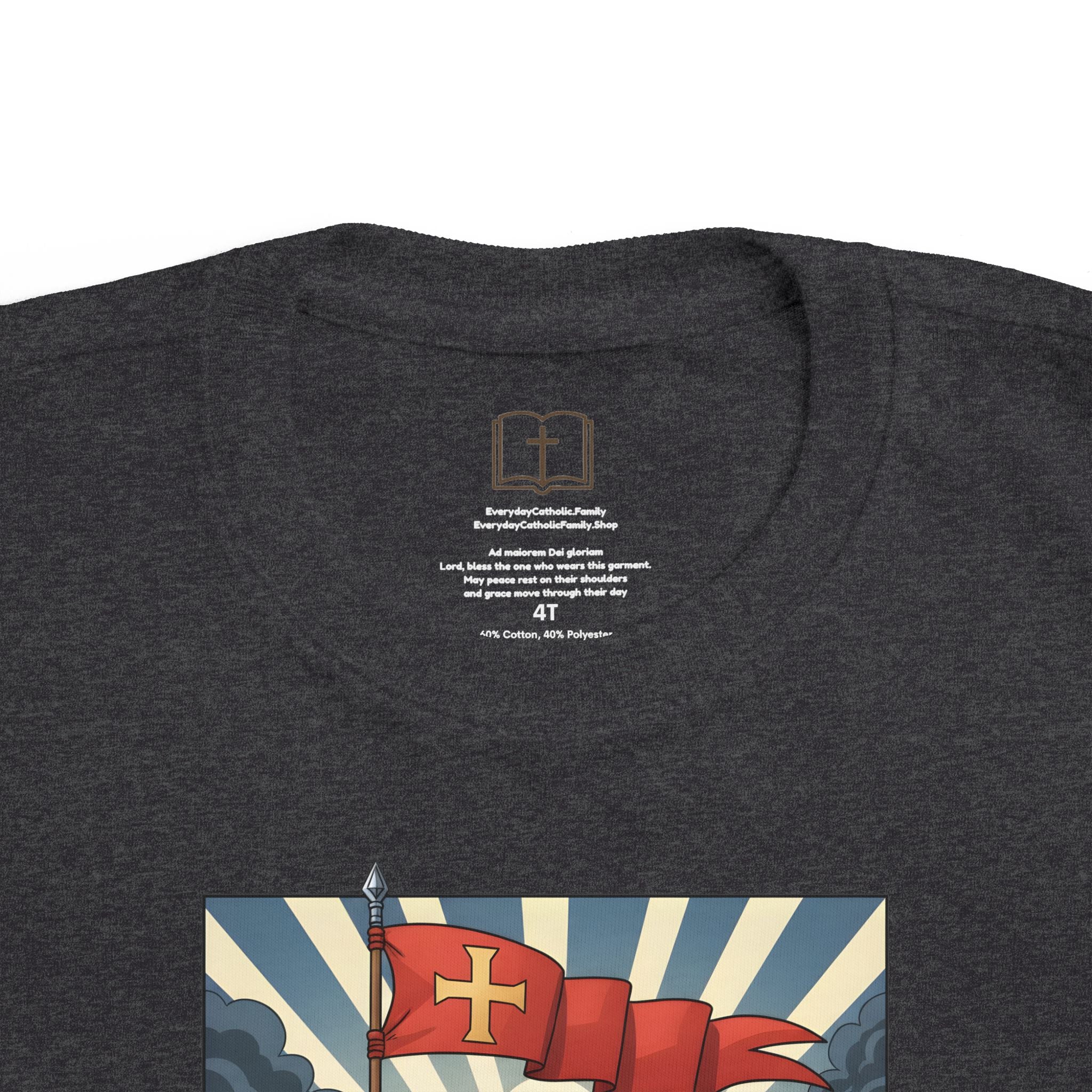 Camiseta infantil de Comandante de la Hermandad: divertida camiseta gráfica para niños, perfecta para jugar, regalar, cumpleaños o celebraciones.