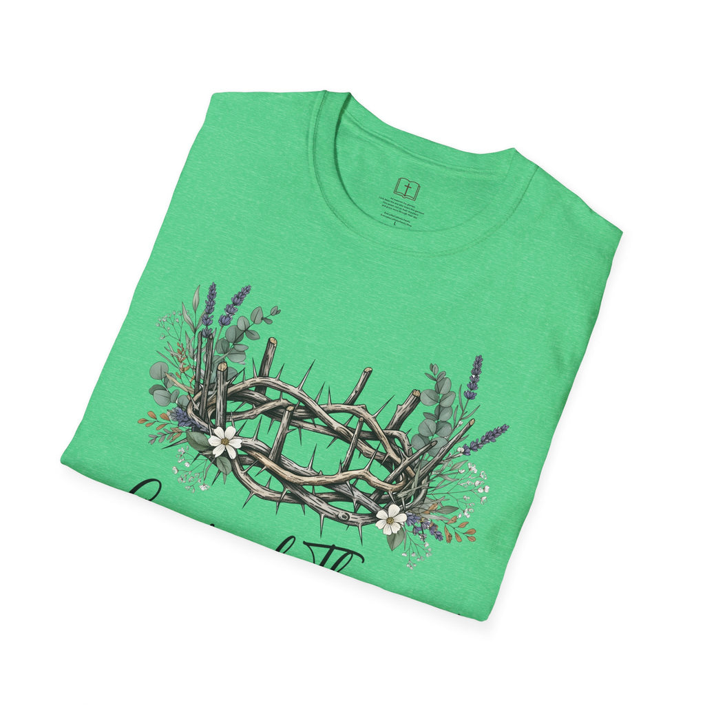 Camiseta cristiana floral con corona de espinas 
