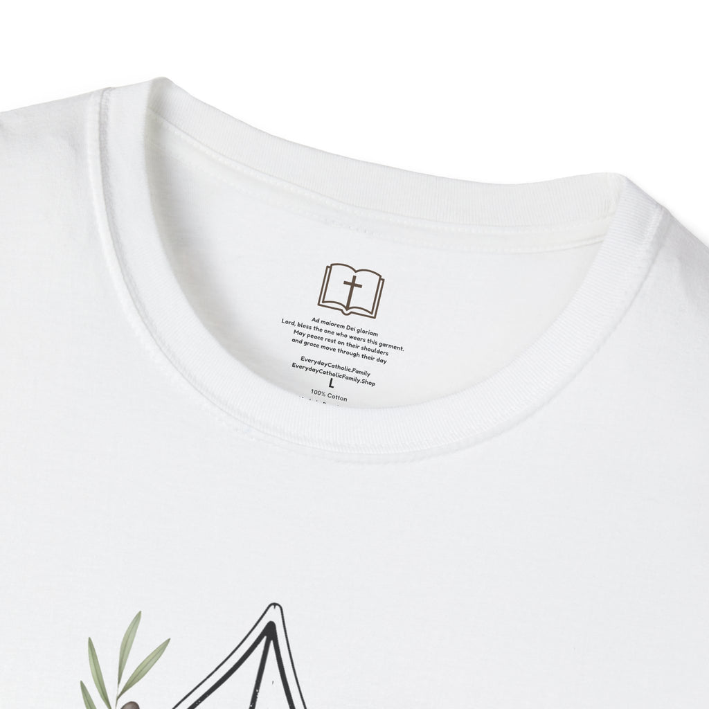 Camiseta floral de flor de lis de Faith &amp; Family Home