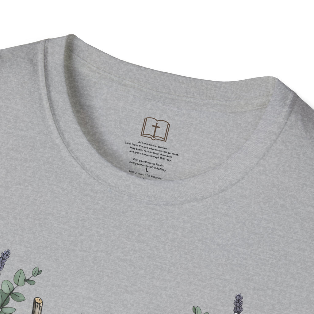 Camiseta cristiana floral con corona de espinas 