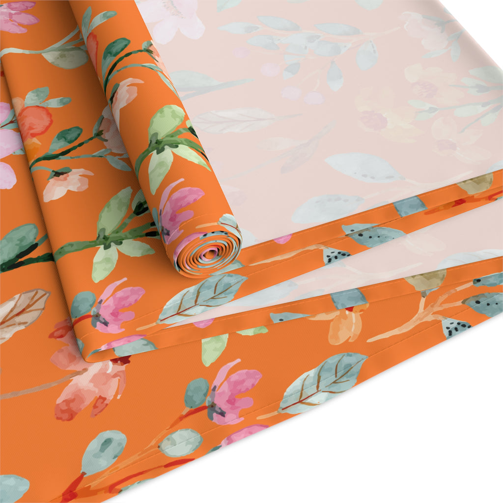 Camino de mesa floral IHS Sacred Garden | Decoración católica para el hogar